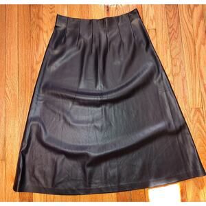 Faux Leather Express Skirt Sz M